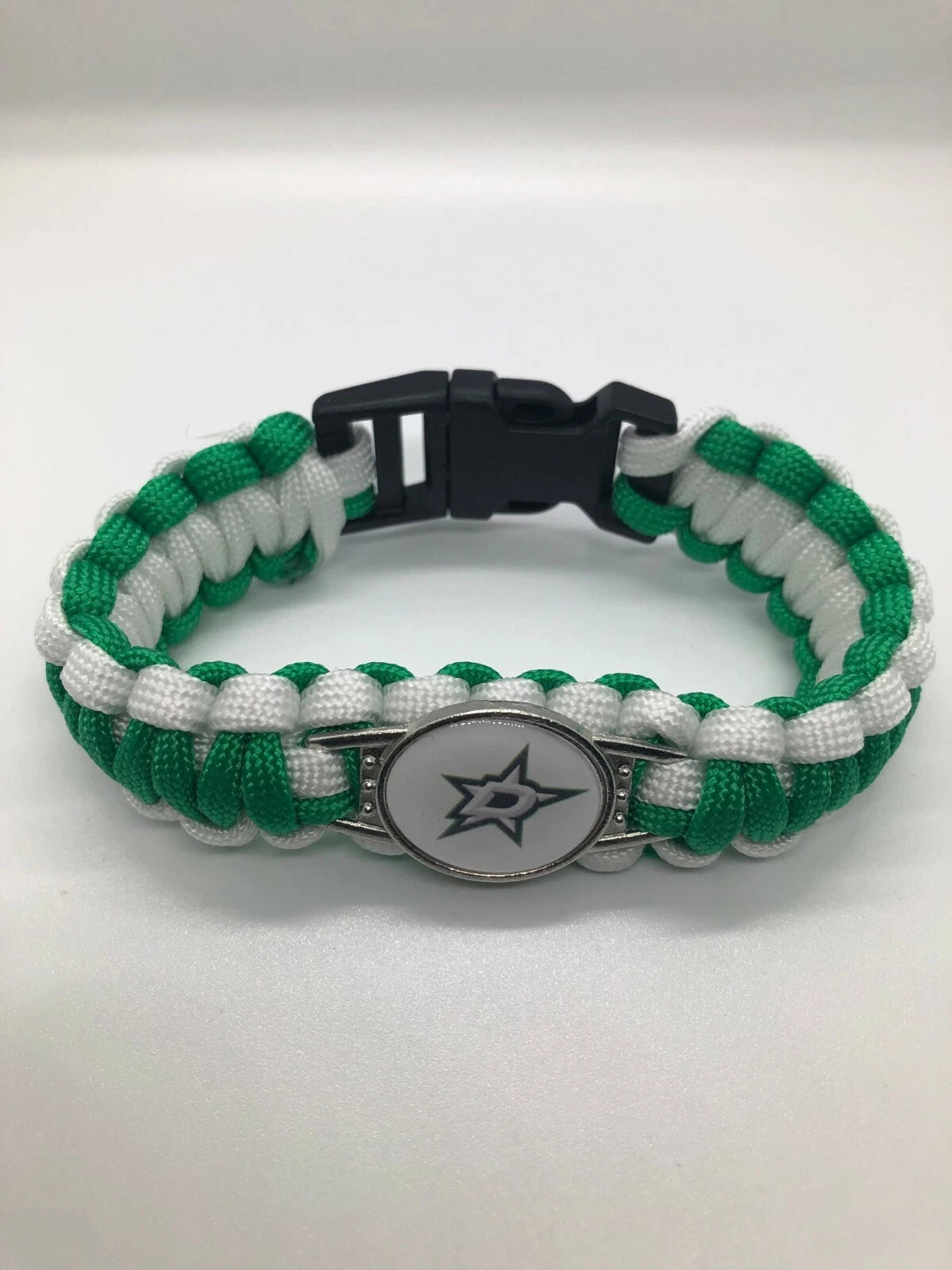 NHL Team Logo Paracord Bracelet (Choose NHL Team)